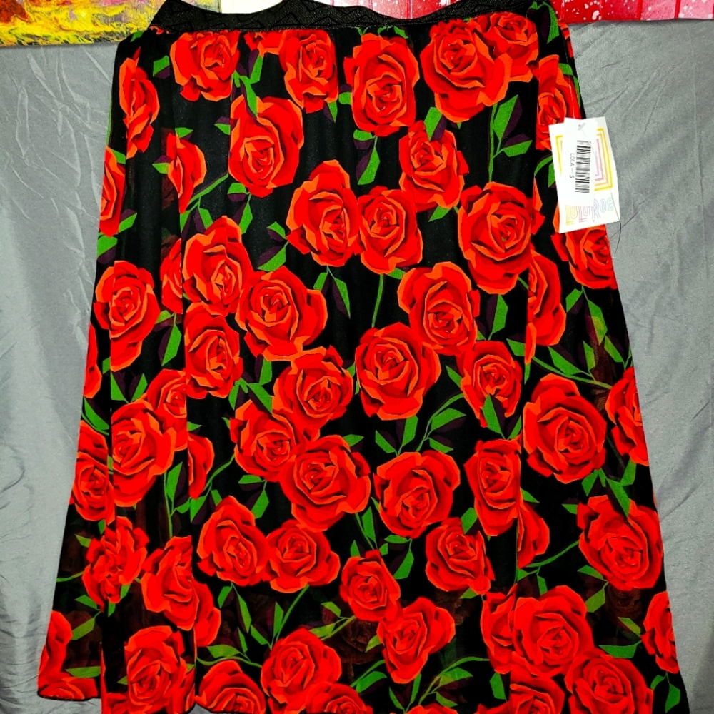 Lularoe lolaskirt small nwt roses unicorn